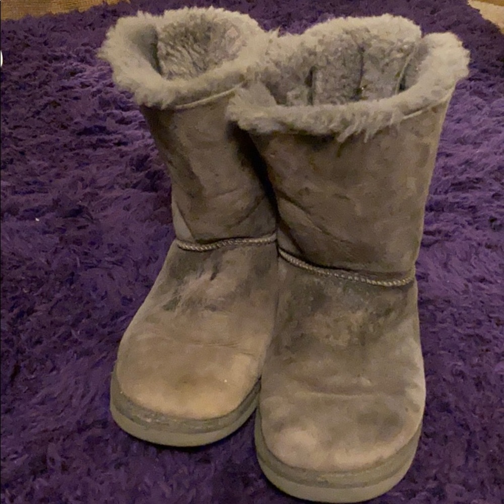 Bailey Bow Short Gray Ugg